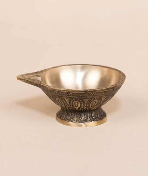 Metal Art Antique Deepam With Base